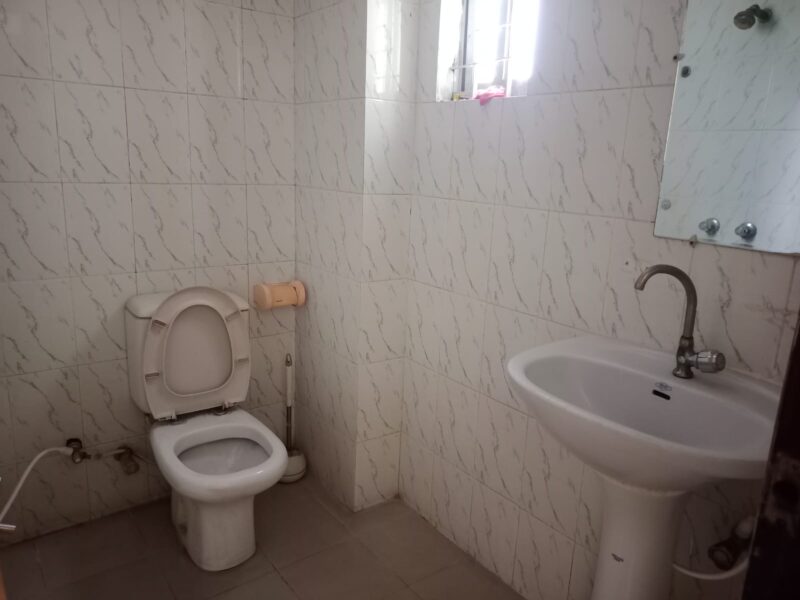 Affordable Full Furnished Apartment up for Grab in Bashundhara R/A.