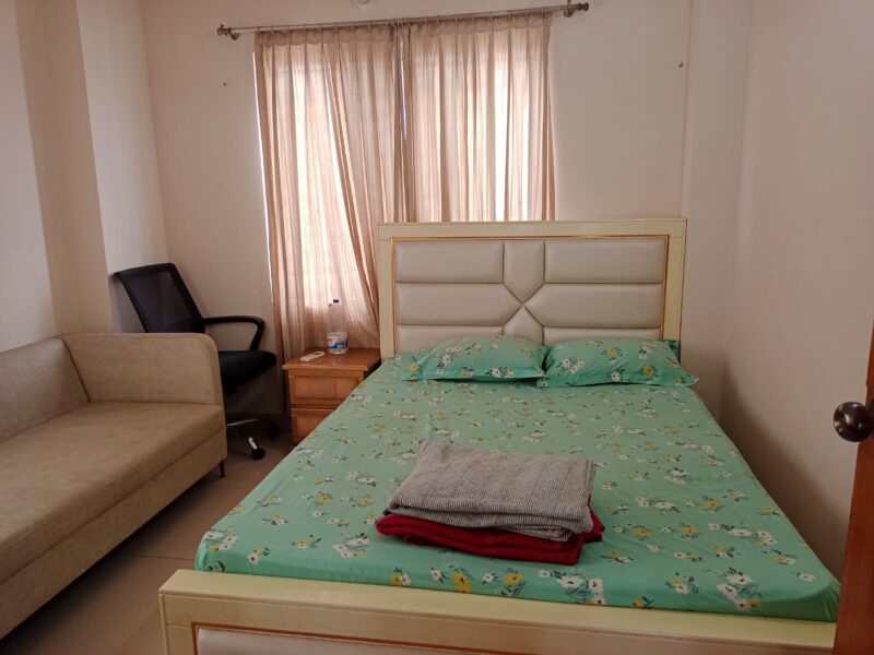 Affordable Full Furnished Apartment up for Grab in Bashundhara R/A.