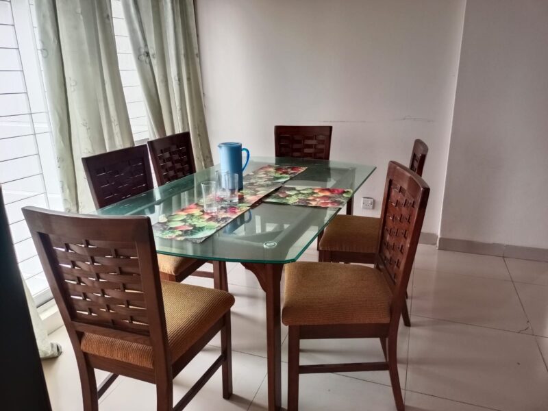 Affordable Full Furnished Apartment up for Grab in Bashundhara R/A.