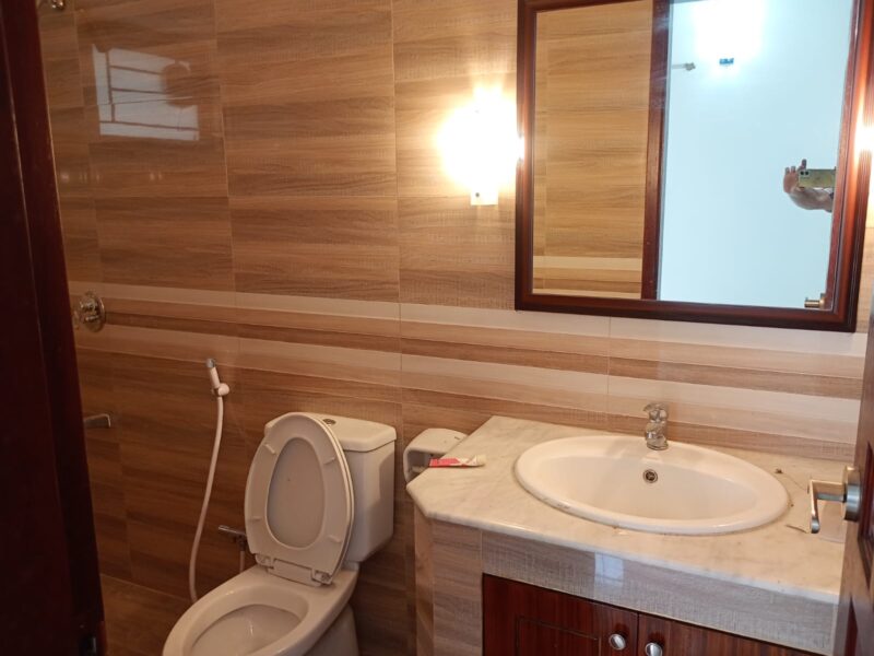 Luxury Semi Furnished Apartment for Rent in Gulshan – Pool & Gym Access