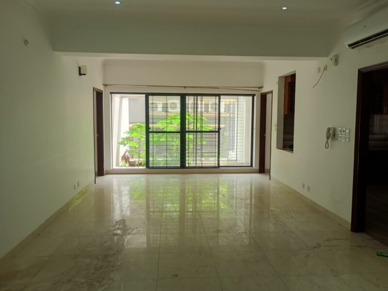 Luxury Semi Furnished Apartment for Rent in Gulshan – Pool & Gym Access